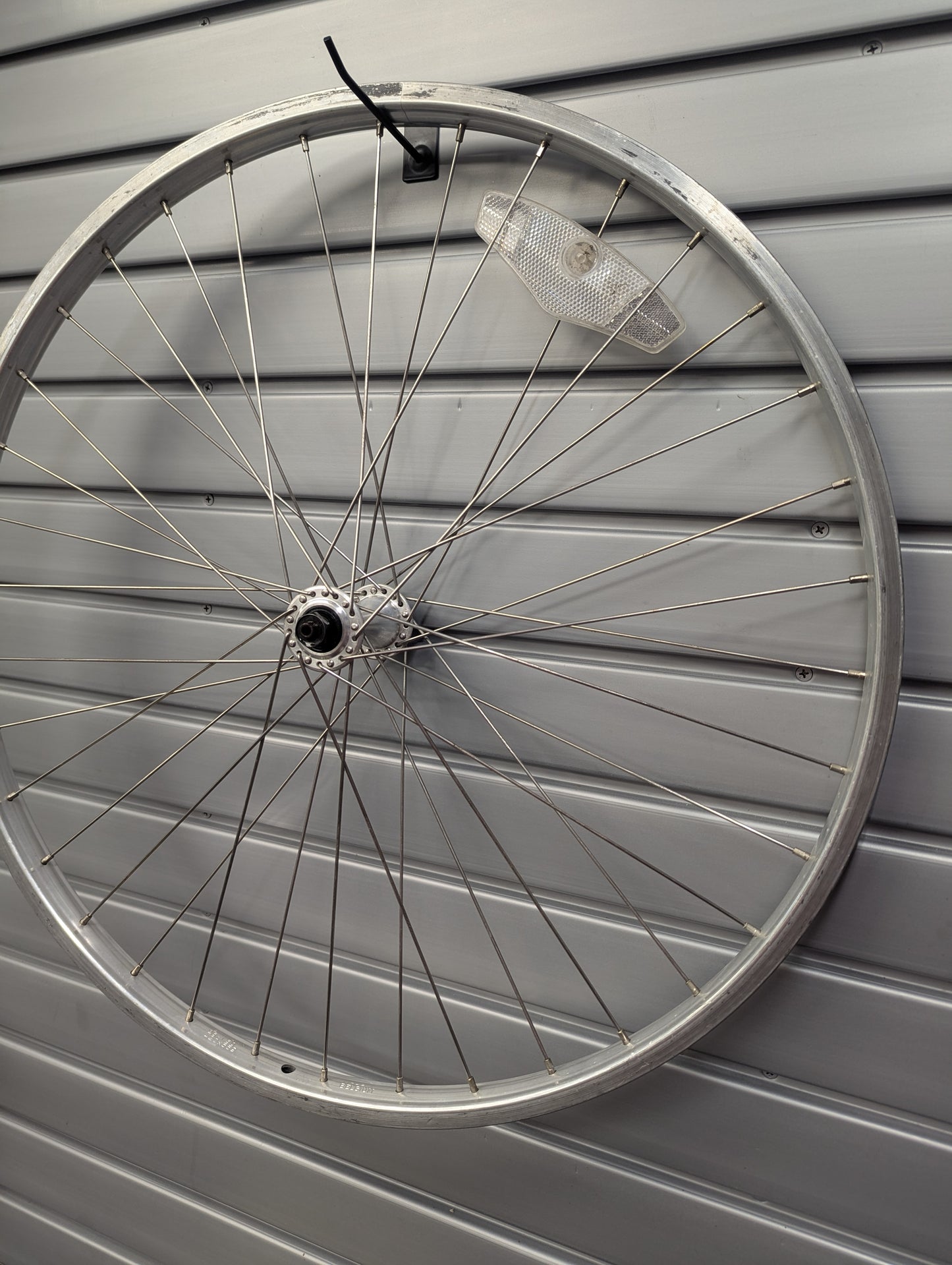 Front Wheel - 26 x 1.50 (420 x 559) - Weinmann Rim (Made in Belgium) - Joytech Hub - QR - REFURBISHED