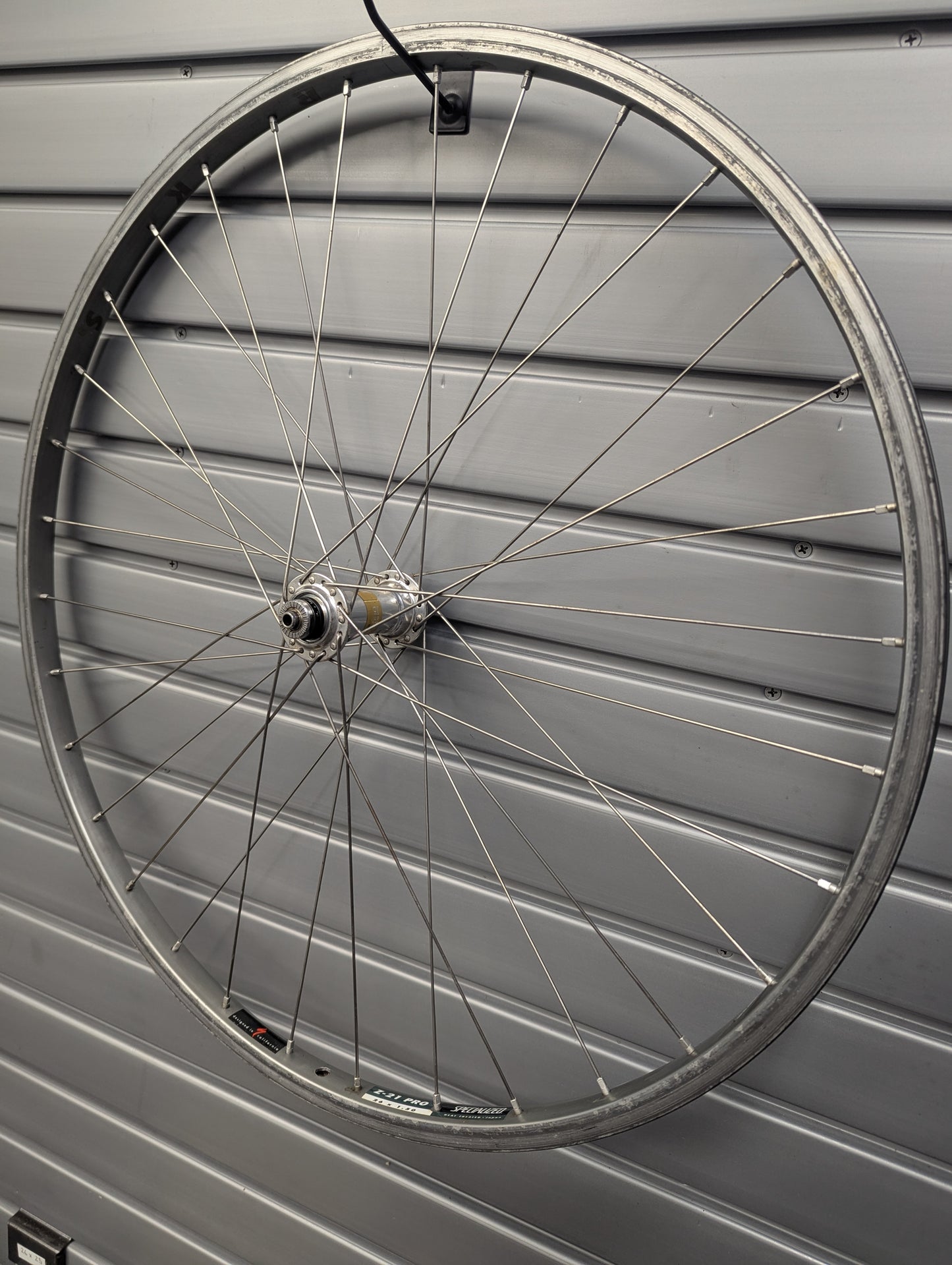 Front Wheel - 26 x 1.50 - Specialized Z-21 Pro Rim - Deore Pharallax Hun - QR - Refurbished