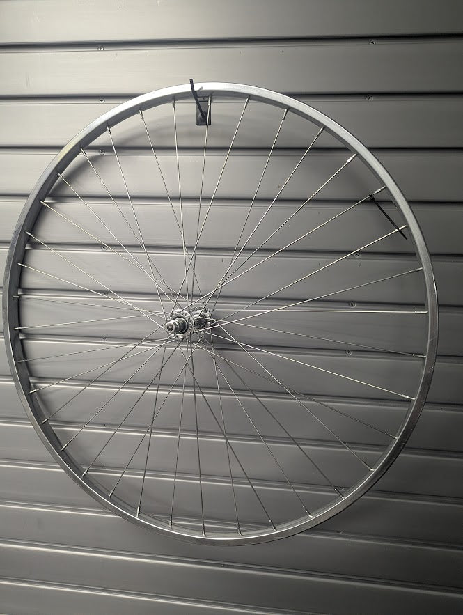 FRONT WHEEL - 27" - K7 Hub - Generic rim - Bolt On - Refurbished