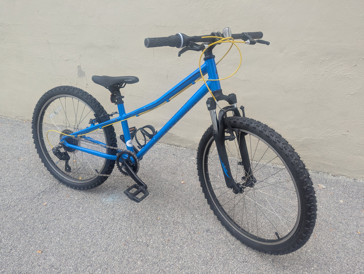 Specialized Hotrock 24" Trail Bike