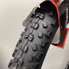 Kenda Nevegal x sport 26 x 2.35 tire