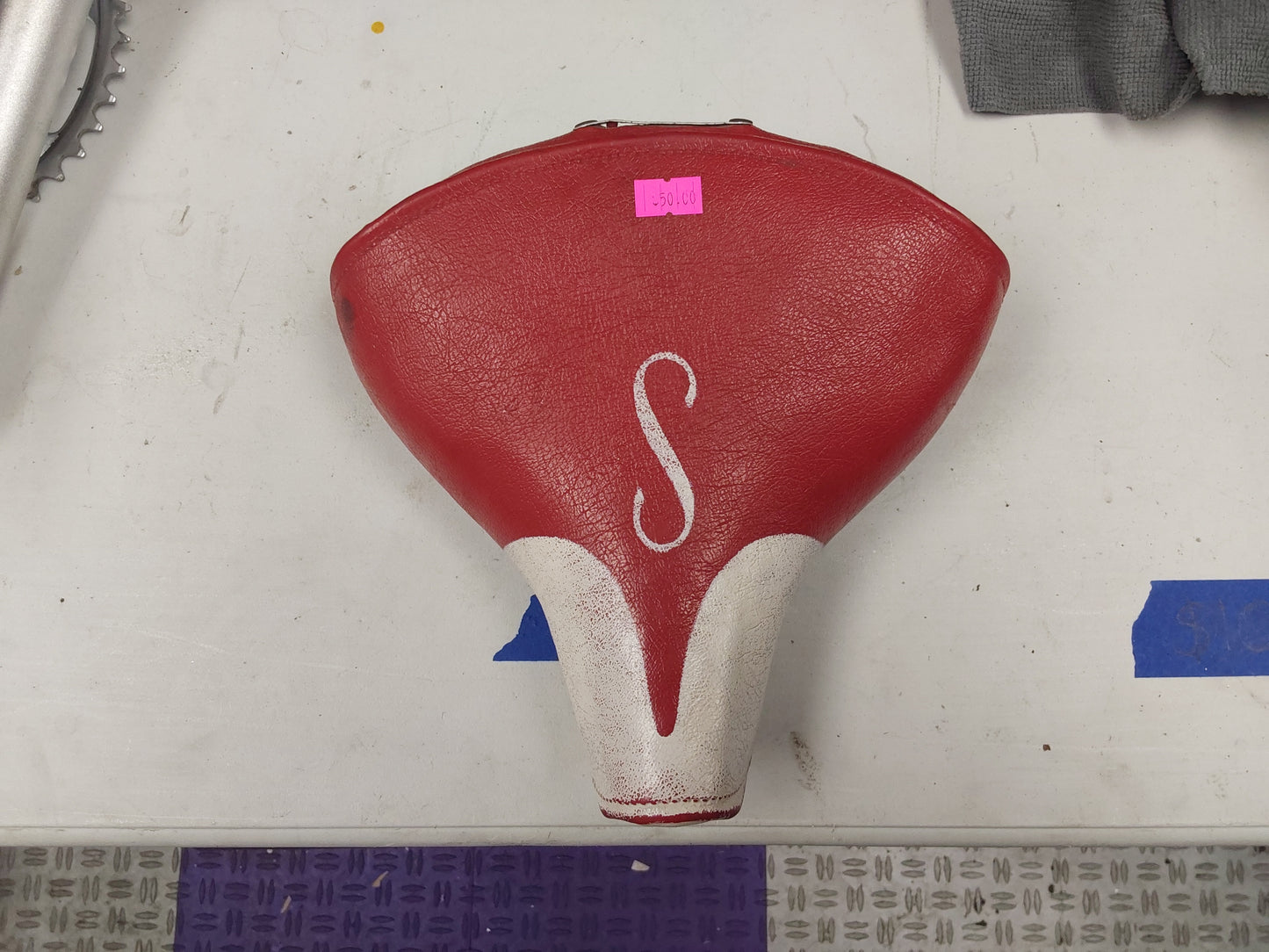 Vintage Schwinn seat, red and white