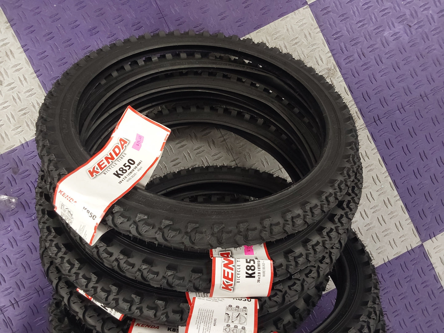 Kenda Tire K850 20 x 2.0
