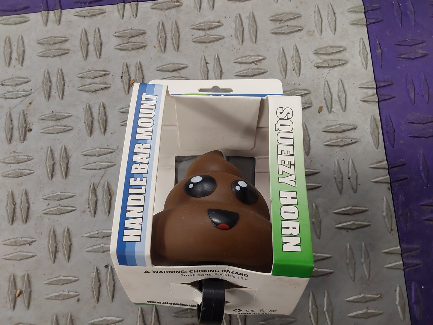 Poop Squeeze Horn