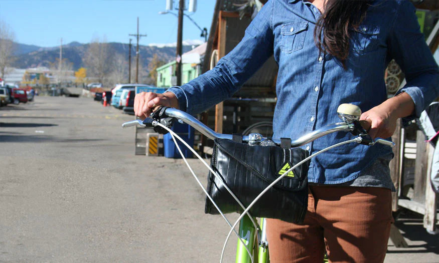 Green Guru Cruiser Cooler 6L Handlebar Bag