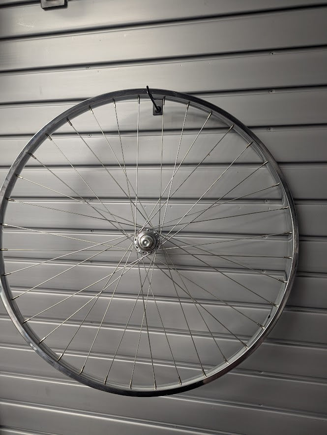 REAR WHEEL - 26 x 1-3/8 - Sansin hub - Araya Rim - Bolt on - Freewheel - Refurbished