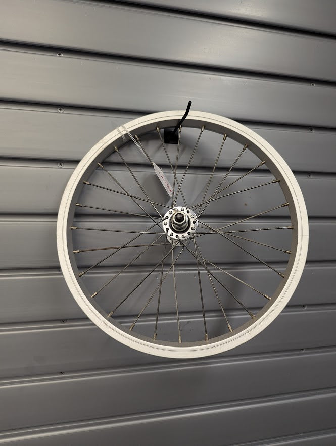 FRONT WHEEL - 16" - Bolt On - Refurbished