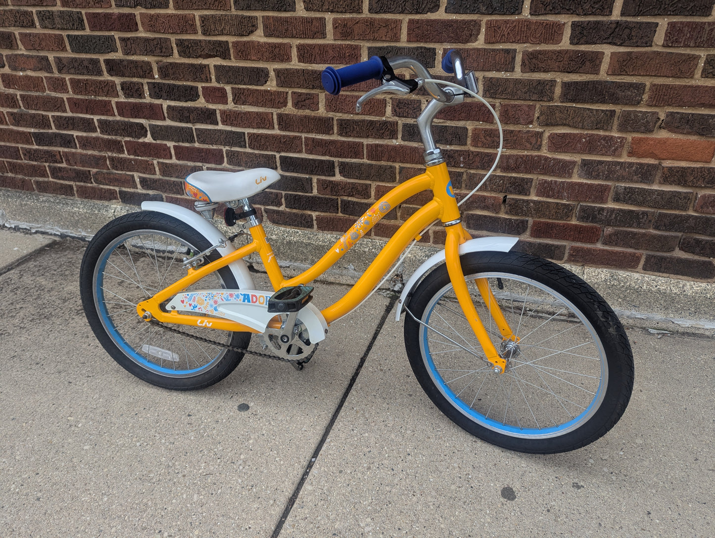 Giant Liv Adore 20” Kids Cruiser Bike