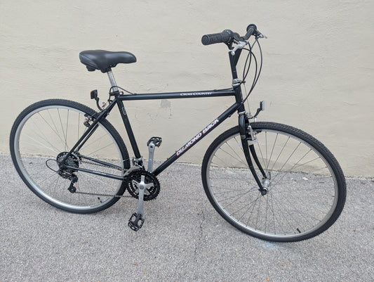 Diamondback Cross Country Medium Frame Hybrid Bike