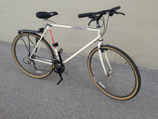 Schwinn Crosscut 21 Speed Hybrid Bike
