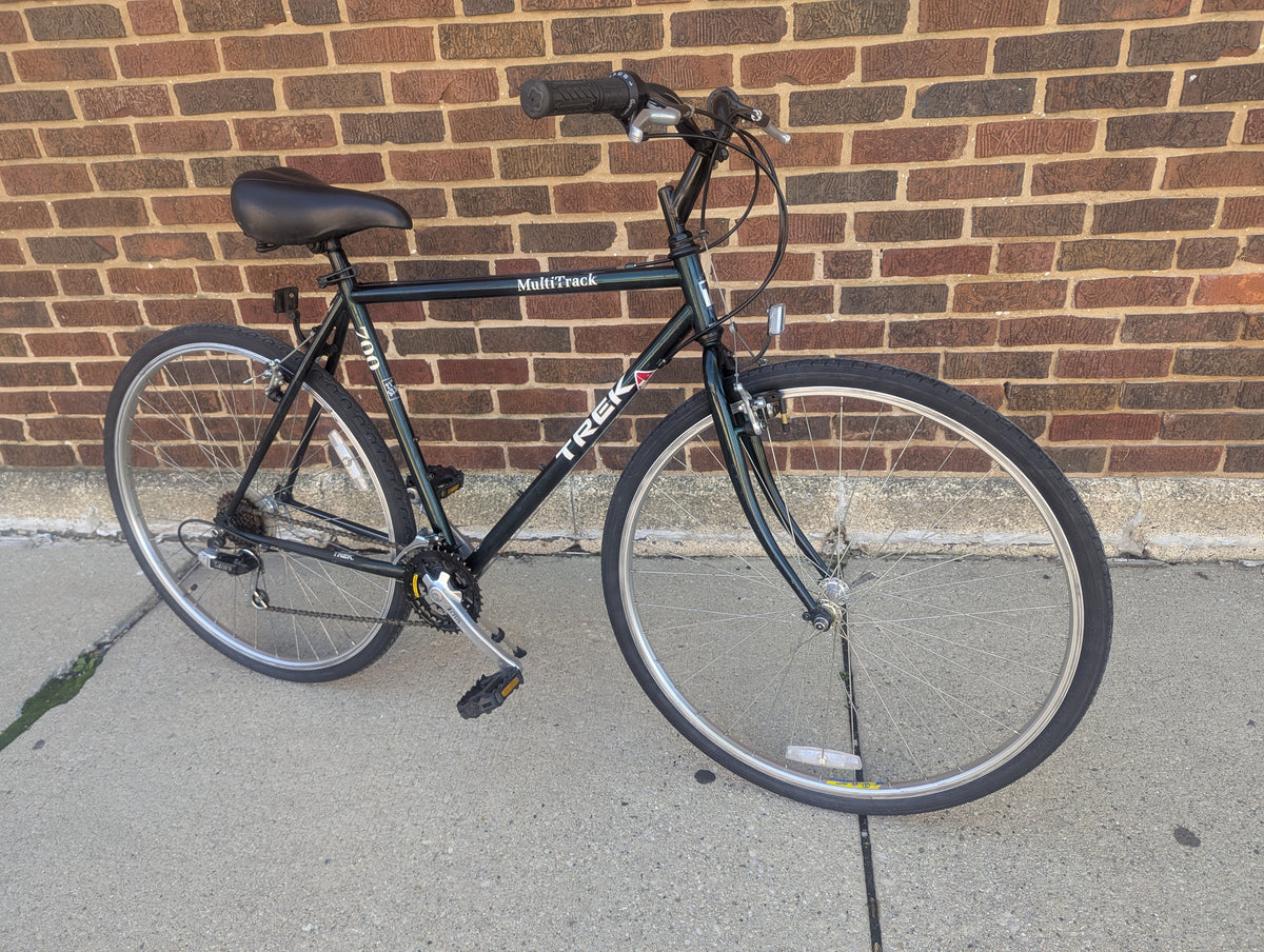 Trek Multi Track 700 Hybrid Bike