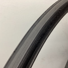 CST czar 700 x 23 tire