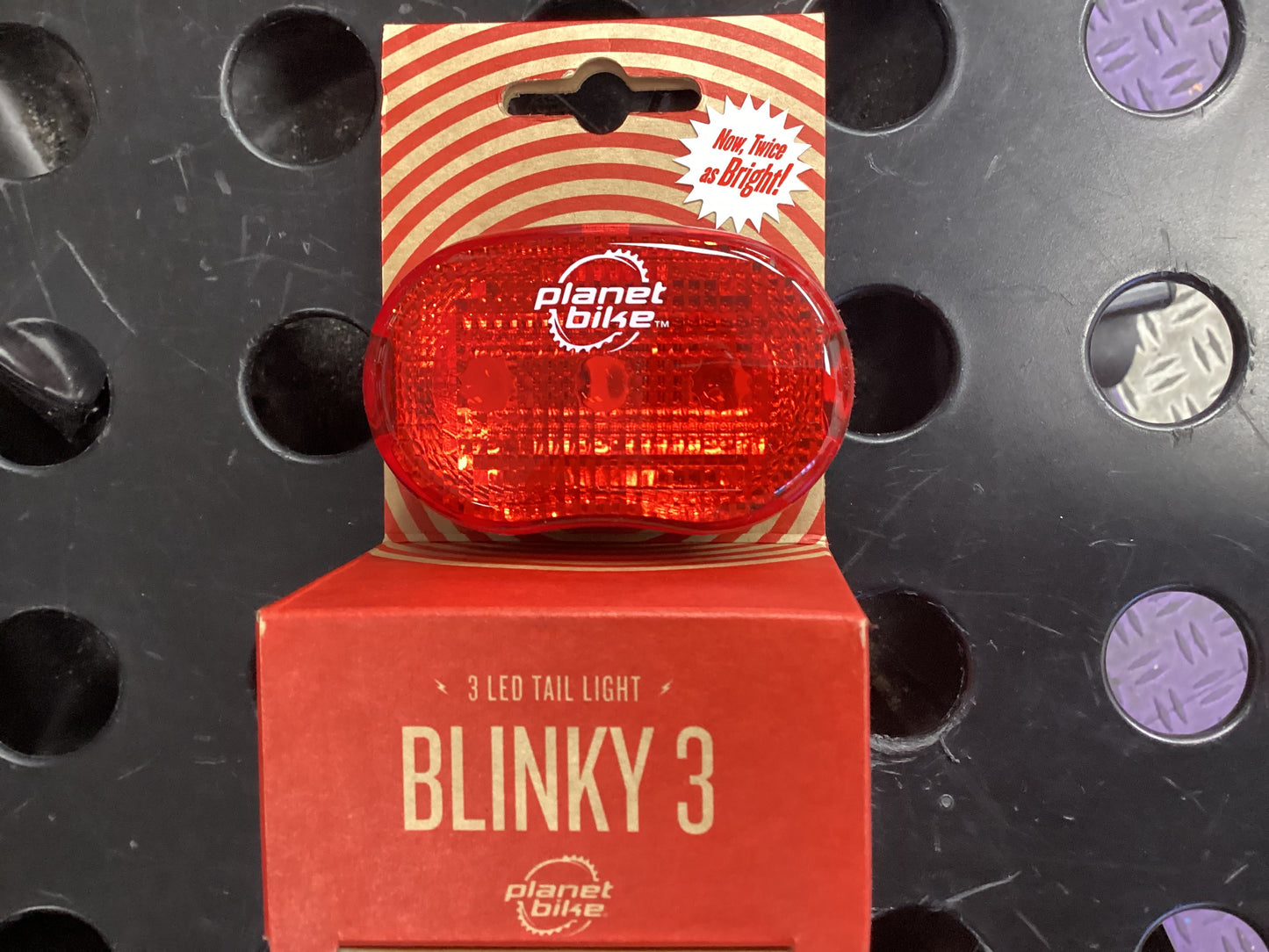 Blinky-3 3 LED tail light battery.