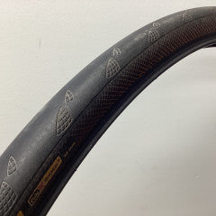 USED continental gator skin 700x32