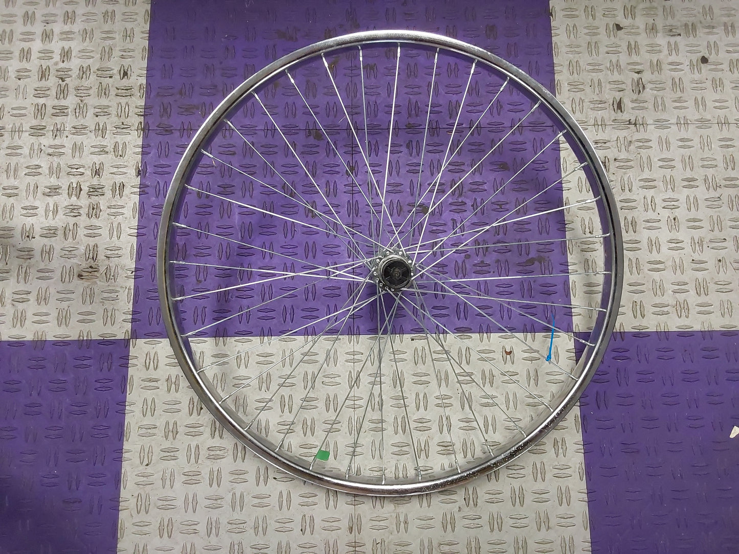 REAR WHEEL - 26", generic rim, K7 hub, freewheel, bolt-on