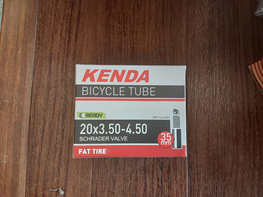 20 x 3.50-4.50 Schrader Valve